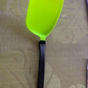 Lime Green and Black Cooking chopula and measuring scoop set (two pieces)